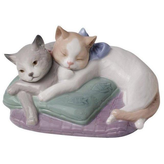 NAO Snuggle Cats 02001578