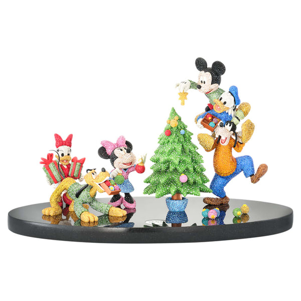 mickey-and-friends-holiday-