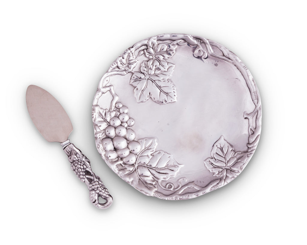 Arthur Court Metal Grape Plate with Server Classic Grape Pattern Detailly Sand Casted Aluminum with Artisan Quality Hand Polished - 8 inch Diameter