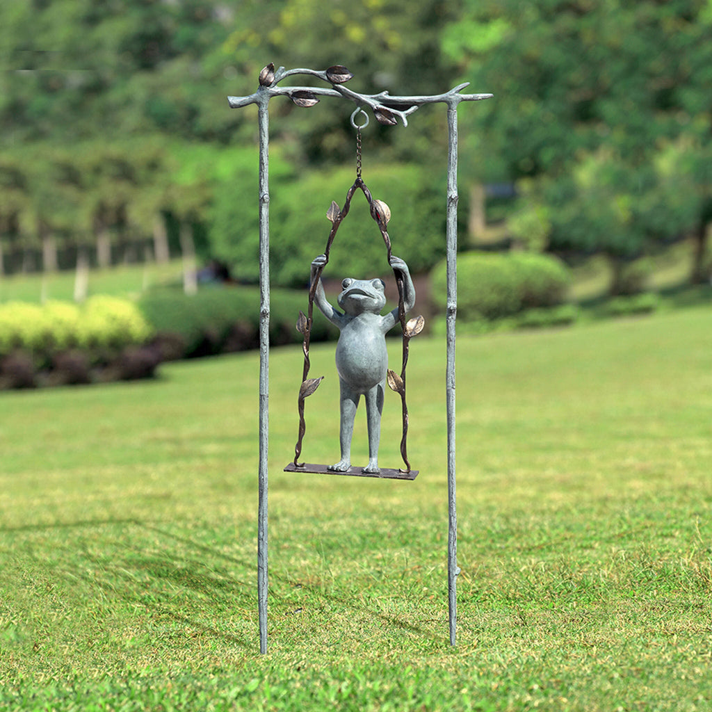 SPI Daredevil Frog On Swing Garden 34797