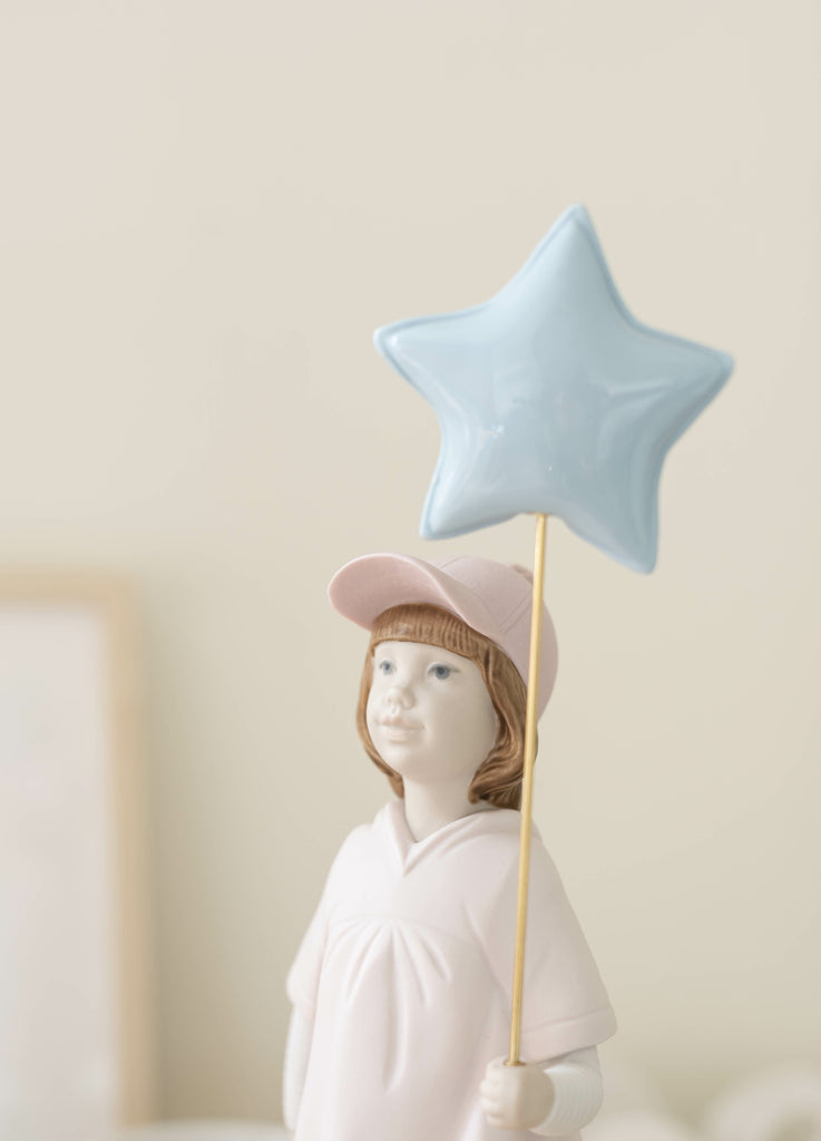 Lladro 2020 Figurine Of The Year - Follow Your Star 01009449