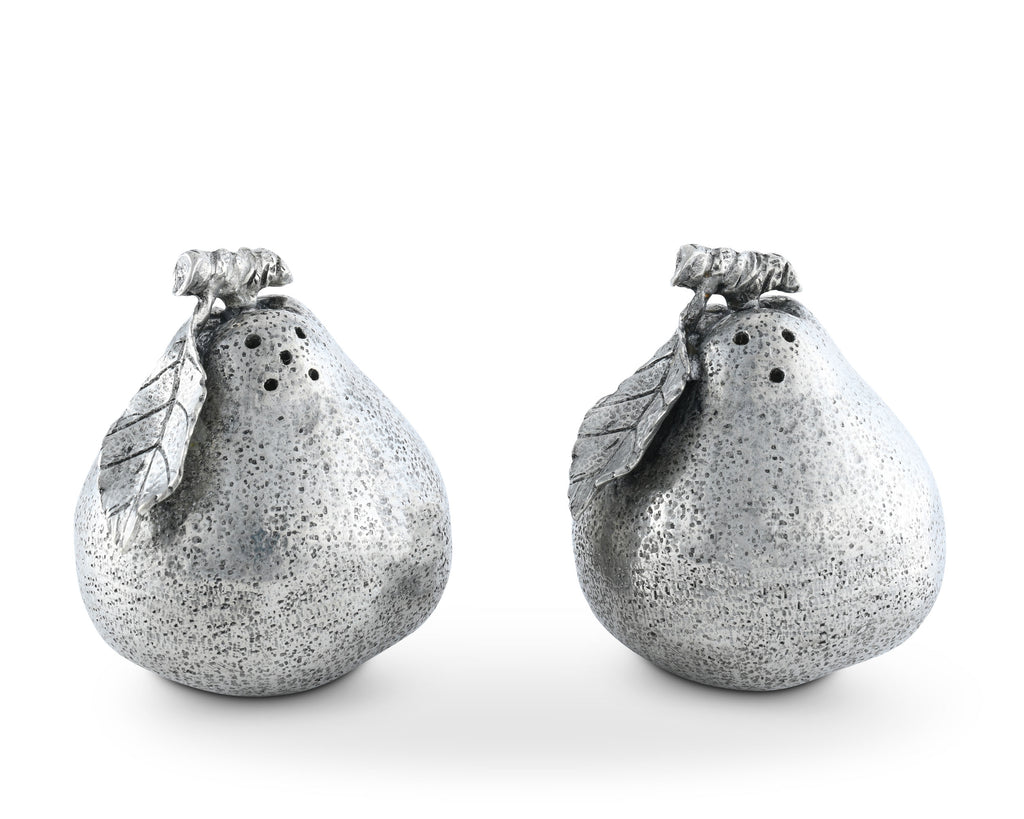 Vagabond House Harvest Pear Salt & Pepper Set R116L