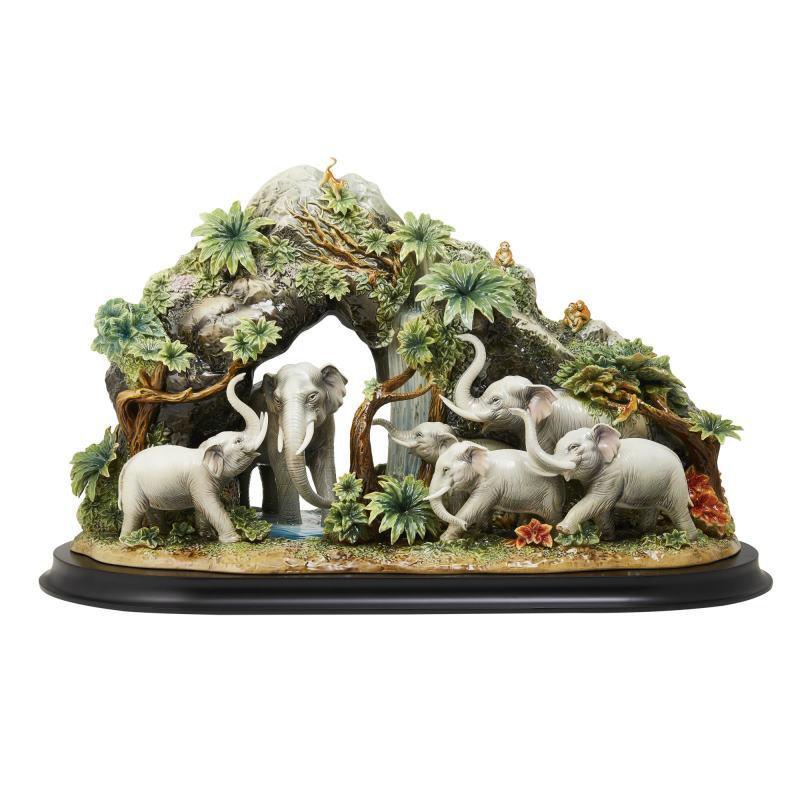 Franz Collection Elephants Figurine FZ03680