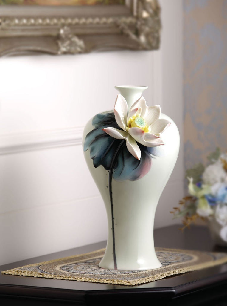 Franz Collection Lotus Vase FZ03314