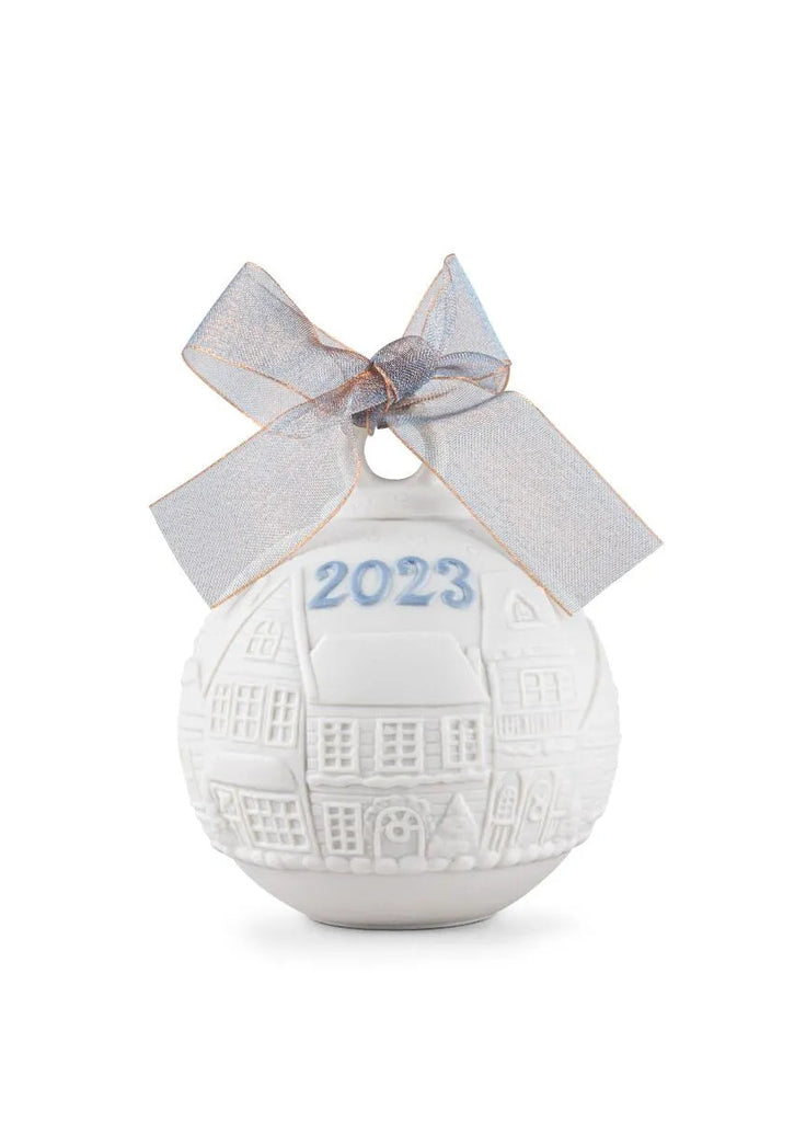 Lladro 2023 Christmas Ball 01018474