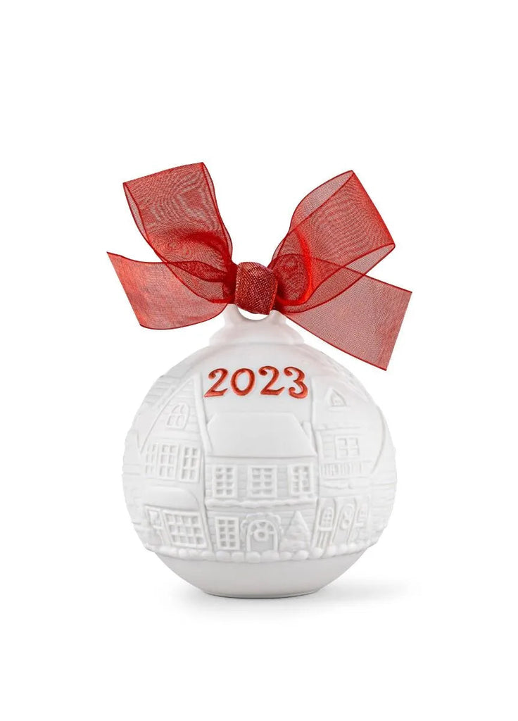 Lladro 2023 Christmas Ball Re Deco Red 01018475