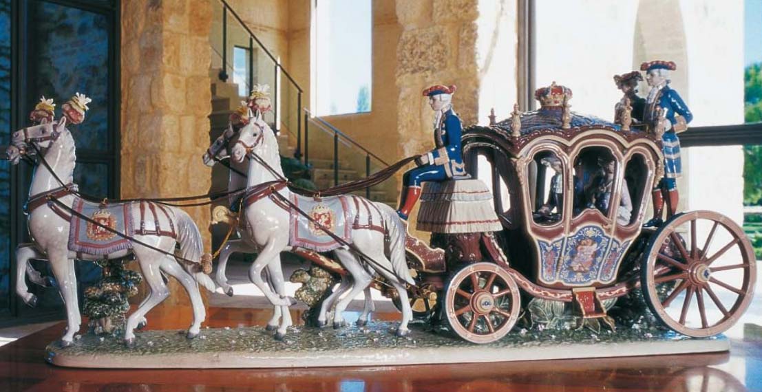 お歳暮 2024 Century th XVIII Lladro Coach Ltd Biggs – 01001485 Figurine スポーツ