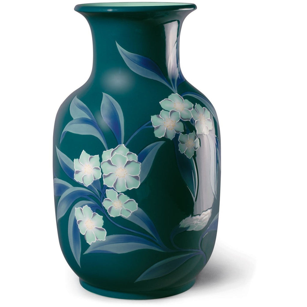 Lladro Bell Flower Vase Green 01008724