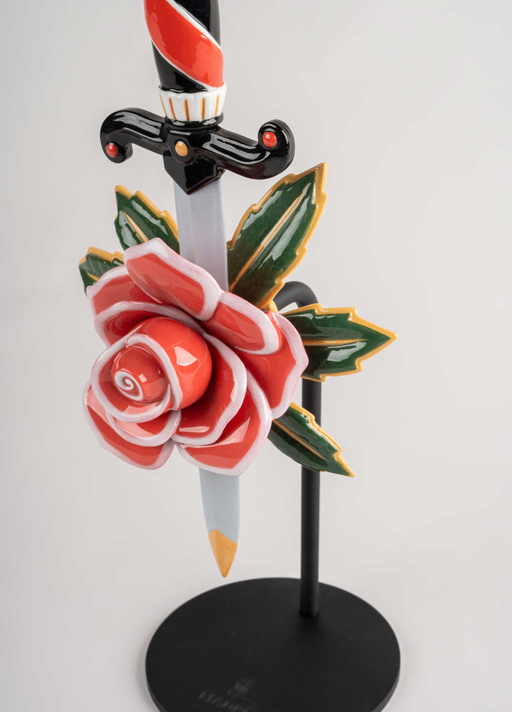 Lladro Dagger And Rose Figurine 01009556