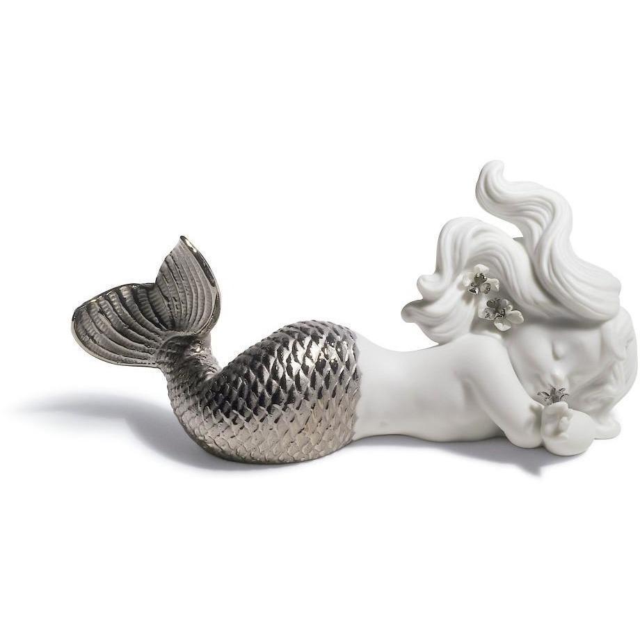 Lladro Day Dreaming At Sea Silver Re-Deco Figurine 01008546