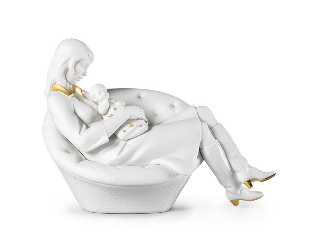 Lladro Feels Like Heaven Mother Figurine White & Gold 01009381