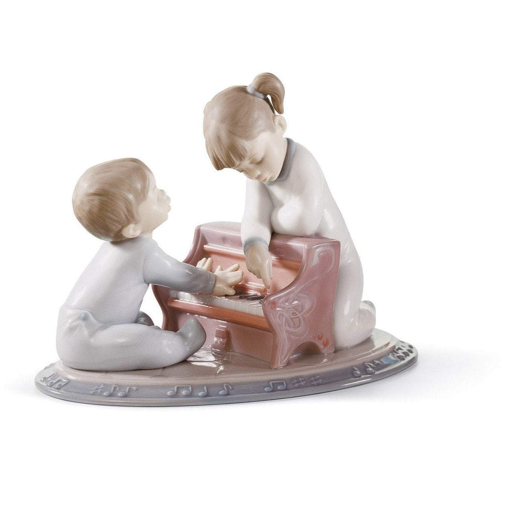 Lladro First Melodies Figurine 01008292