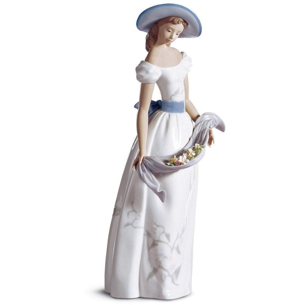 Lladro Fragances And Colors Figurine 01006866