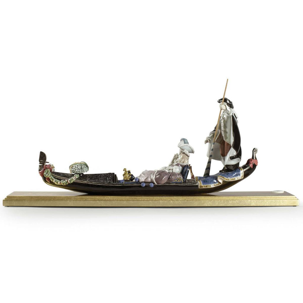 Lladro Gondola In Venice Sculpture 01002014