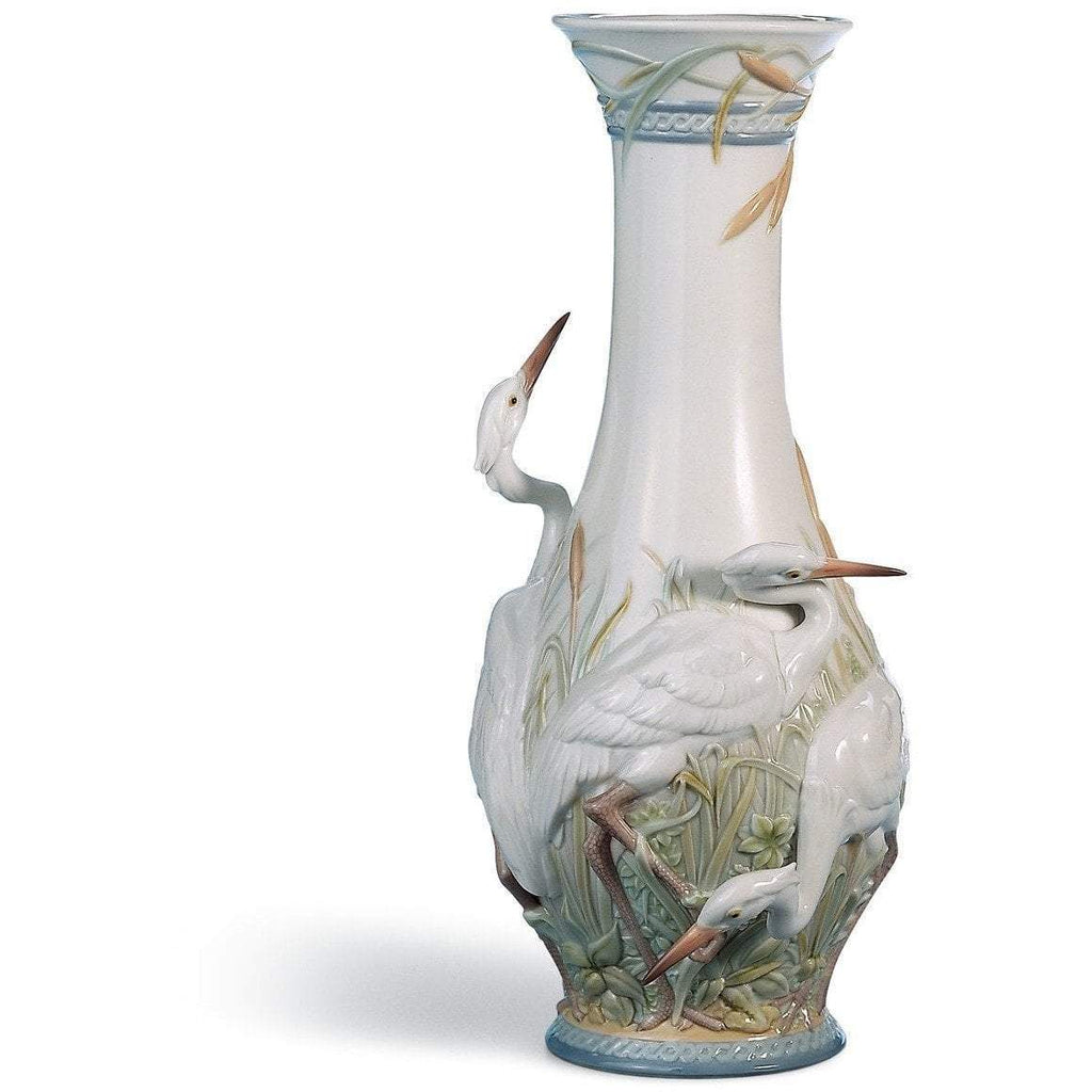 Lladro Herons Realm Vase 01006881