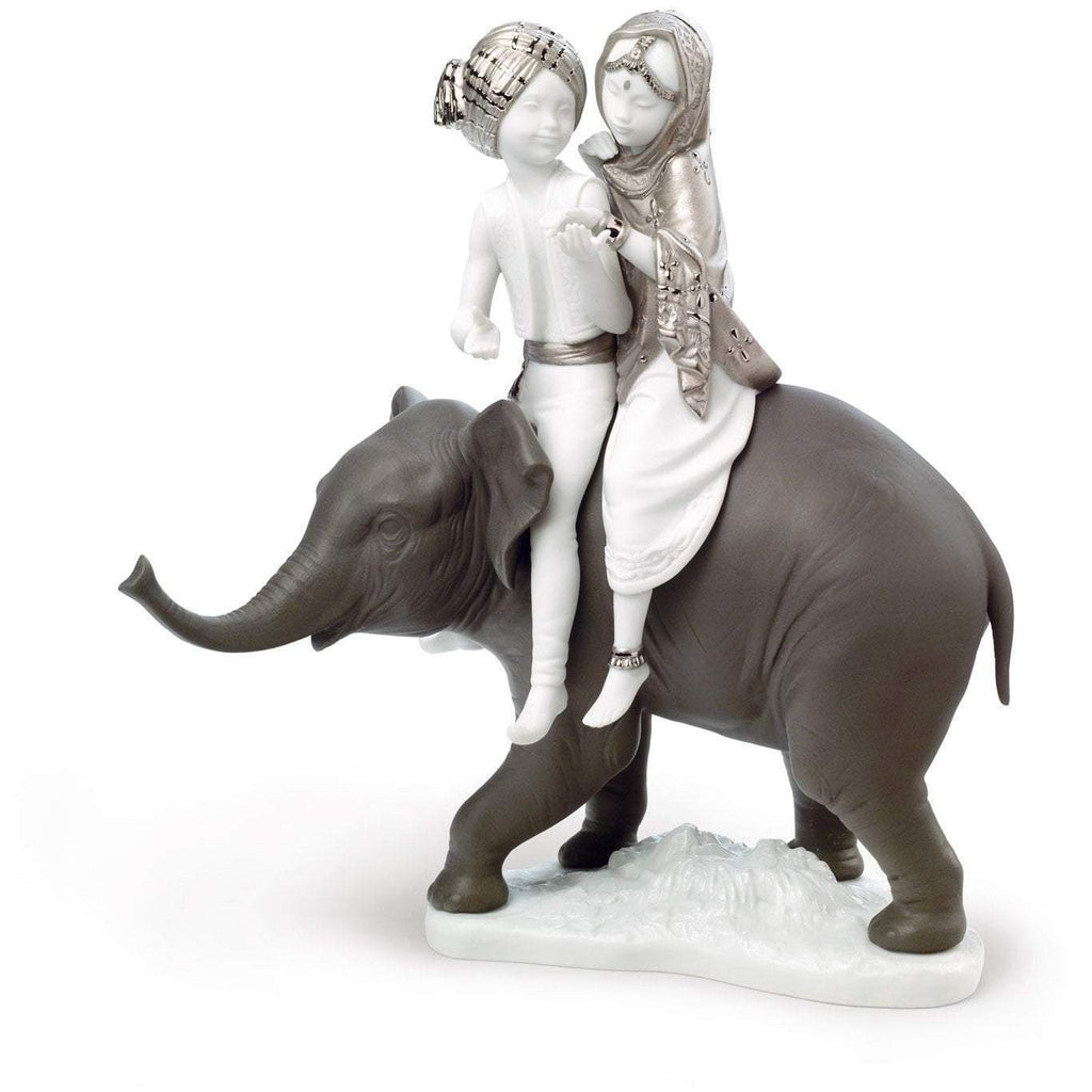 Lladro Hindu Children Re Deco Figurine 01007169