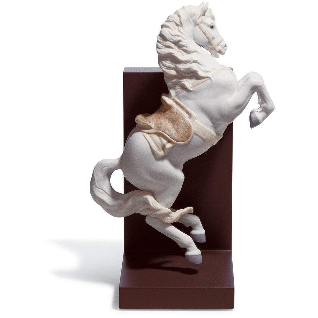 Lladro Horse On Courbette Figurine 01018254