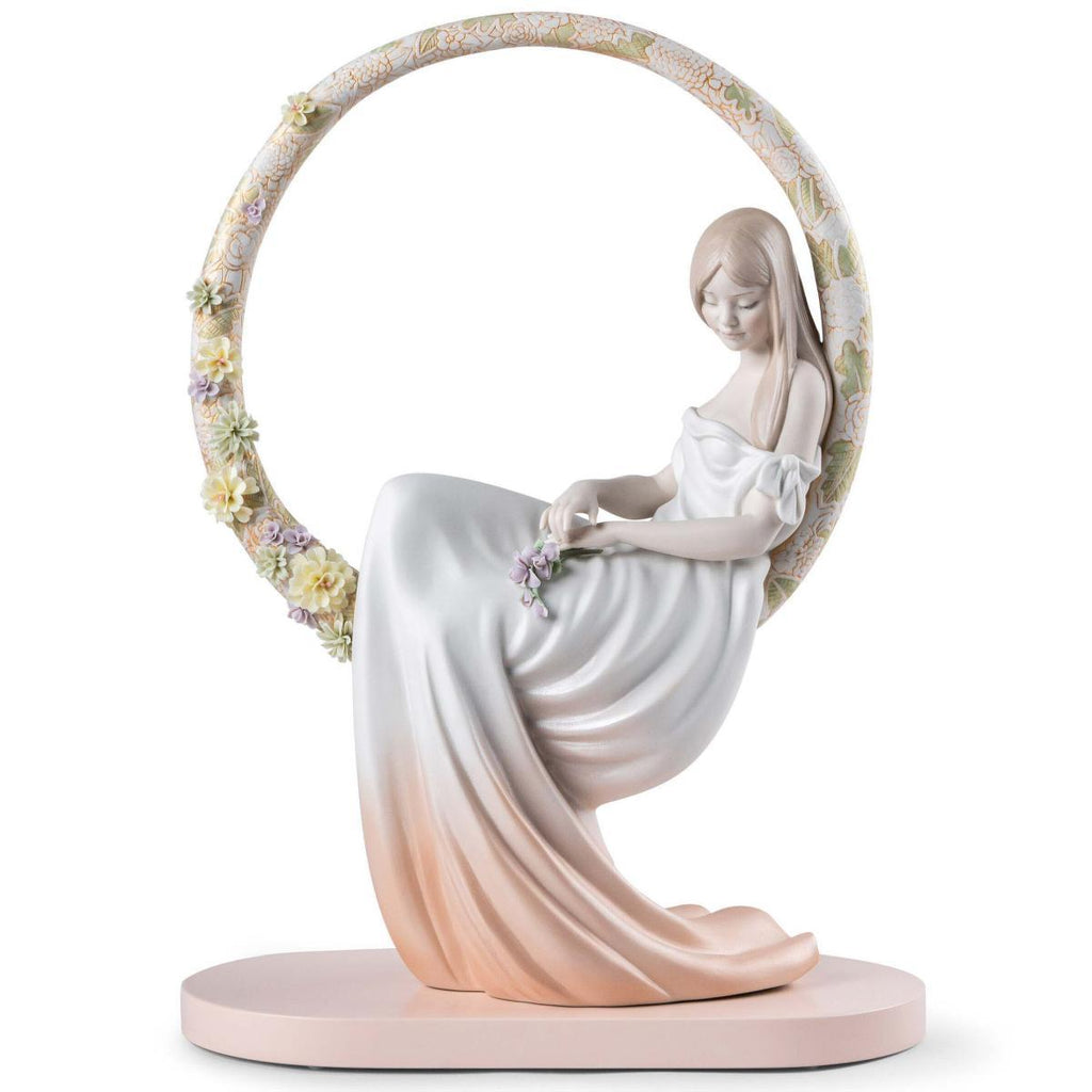Lladro In Her Thoughts Figurine 01009537