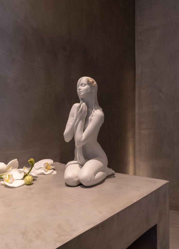 Lladro Inner Peace Figurine 01009487