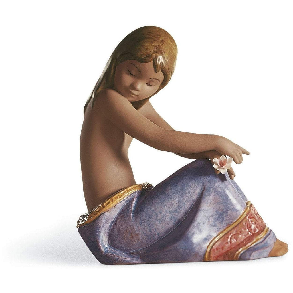 Lladro Island Beauty Figurine 01012382