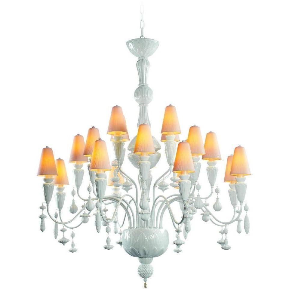 Lladro Ivy & Seed 20 Light White Chandelier 01023817