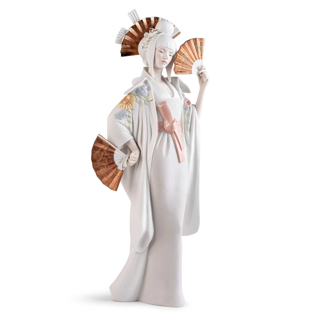 Lladro Japanese Dancer Figurine 01009555