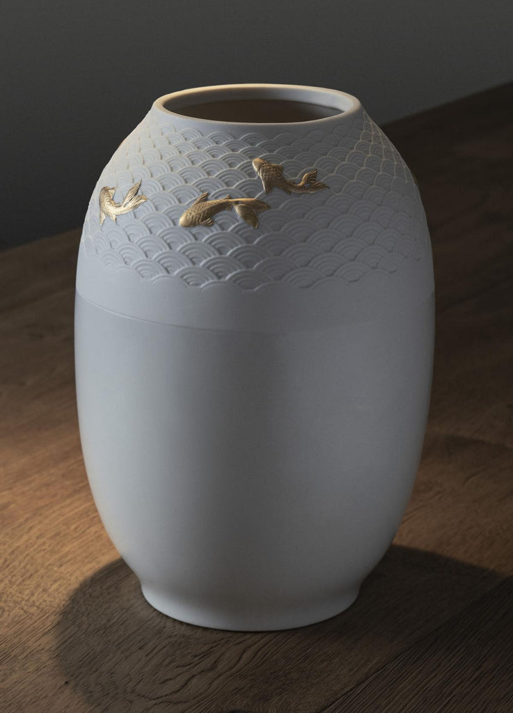 Lladro Koi Vase 01009462