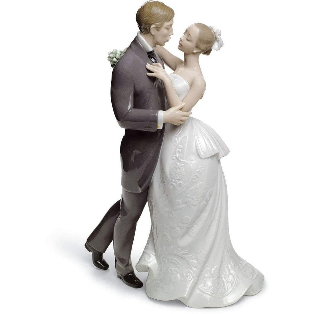 Lladro Lovers' Waltz Figurine 01008509