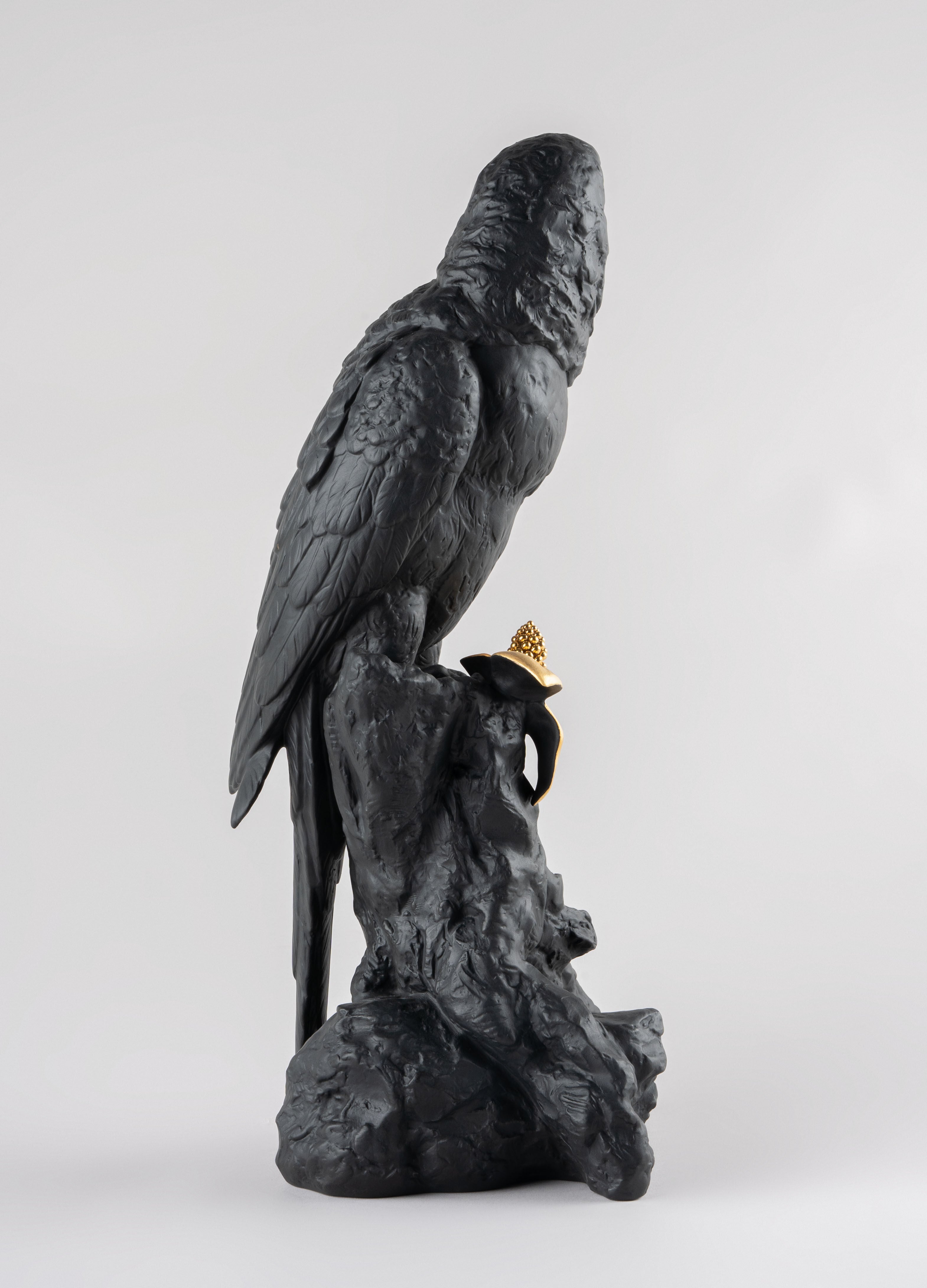 Haute Allure Timeless style Sculpture. Limited Edition