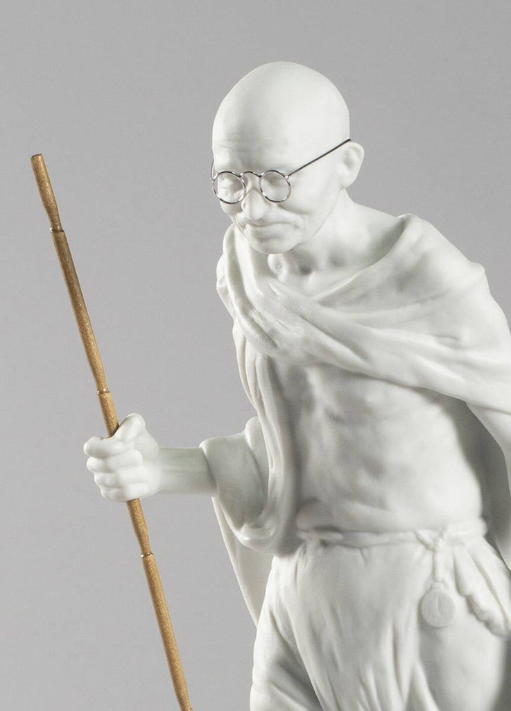 Lladro Mahatma Gandhi Figurine 150Th Birth Anniversary 01009379