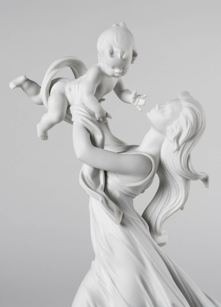 Lladro My Little Sweetie Matte White Figurine 01009430