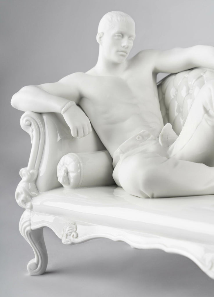 Lladro My Moment Figurine 01009468