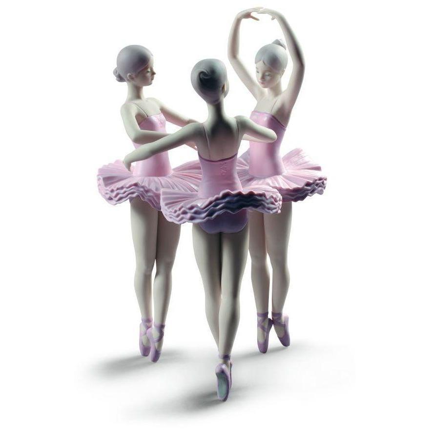 Lladro Our Ballet Pose Figurine 01009286