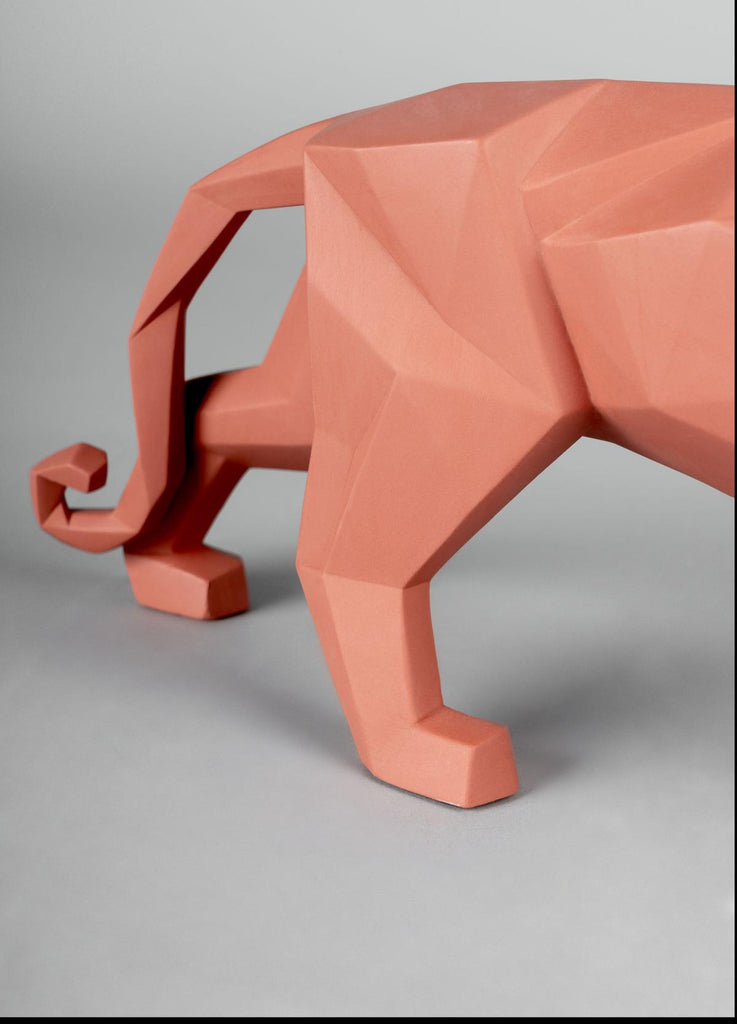 Lladro Panther Coral Figurine 01009457