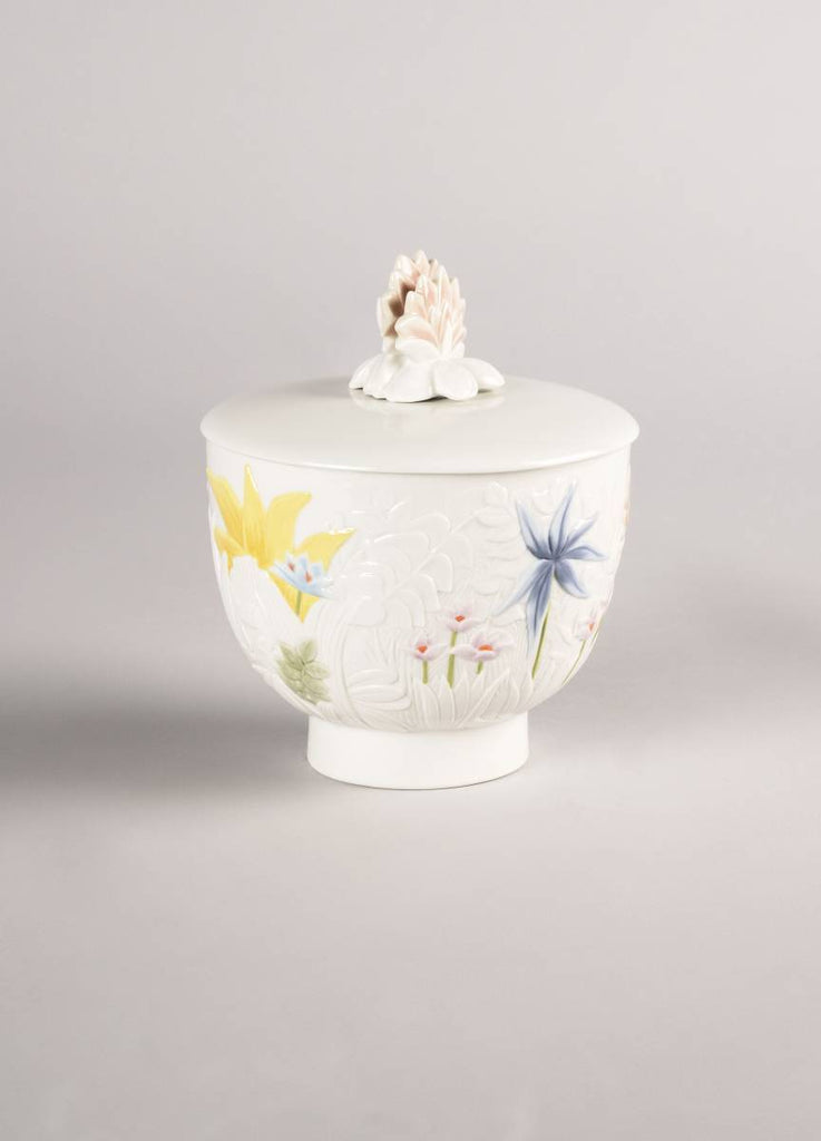 Lladro Paradise Candle Medium 01040200