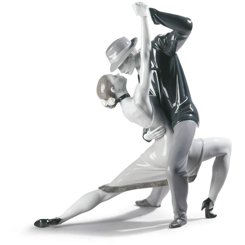 Lladro Passionate Tango Noir Figurine 01009140