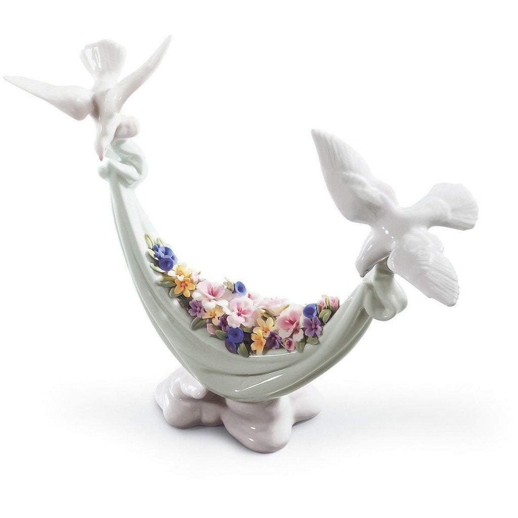 Lladro Petals Of Peace Figurine 01006579