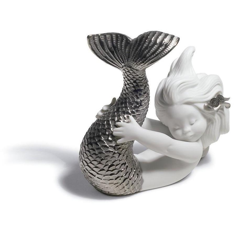 Lladro Playing At Sea Silver Re-Deco Figurine 01008545