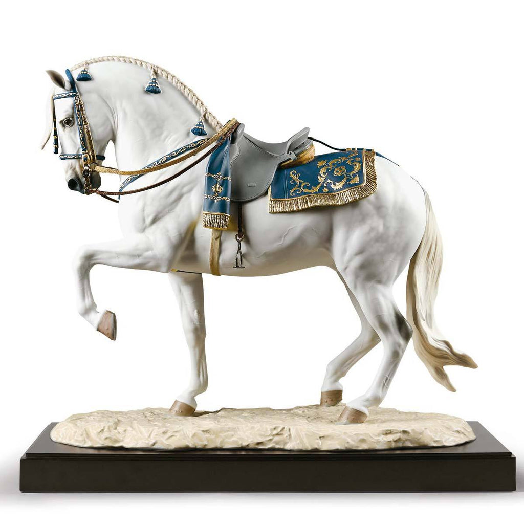 Lladro Spanish Pure Breed Figurine 01002007