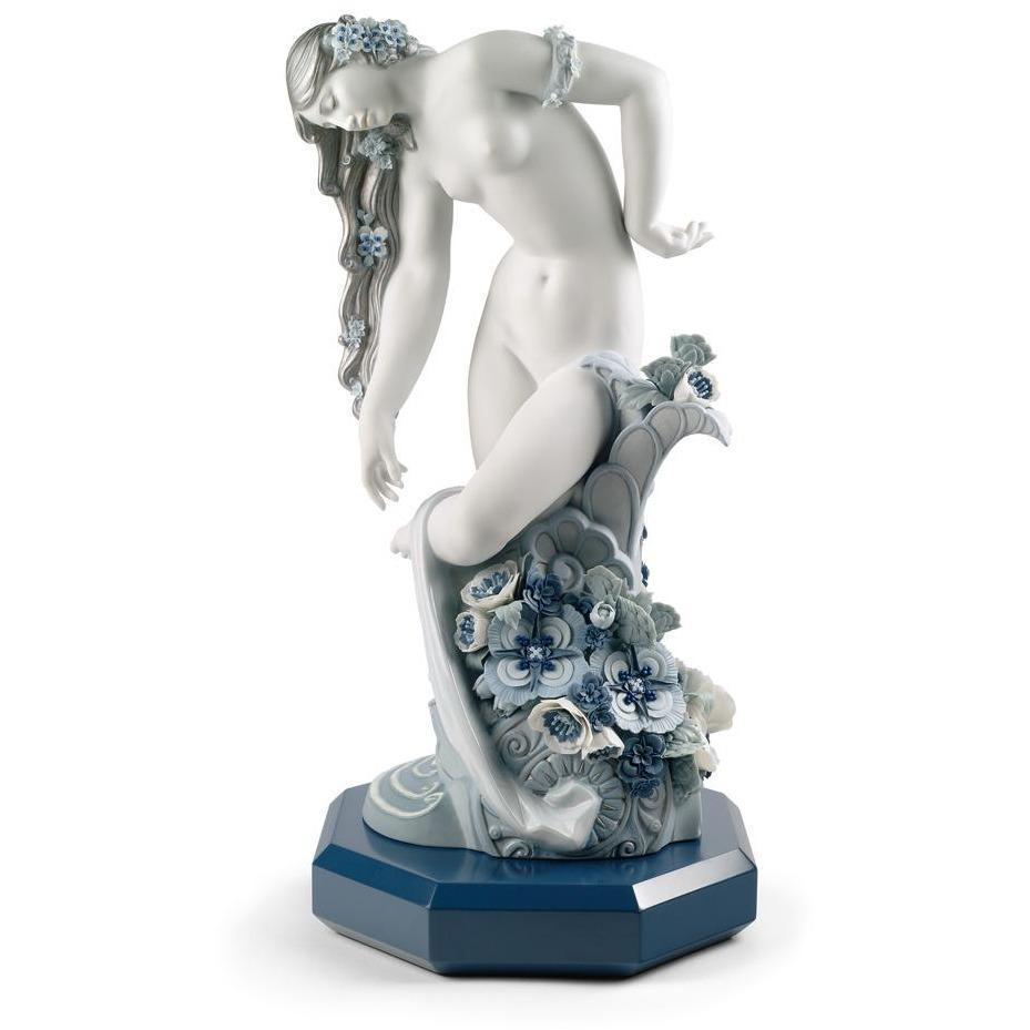 Lladro Pure Beauty Figurine 01001945