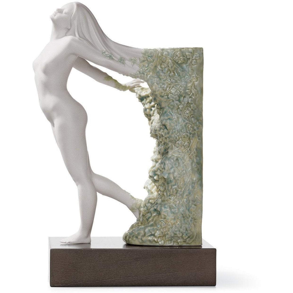 Lladro Renovatio Figurine 01018017