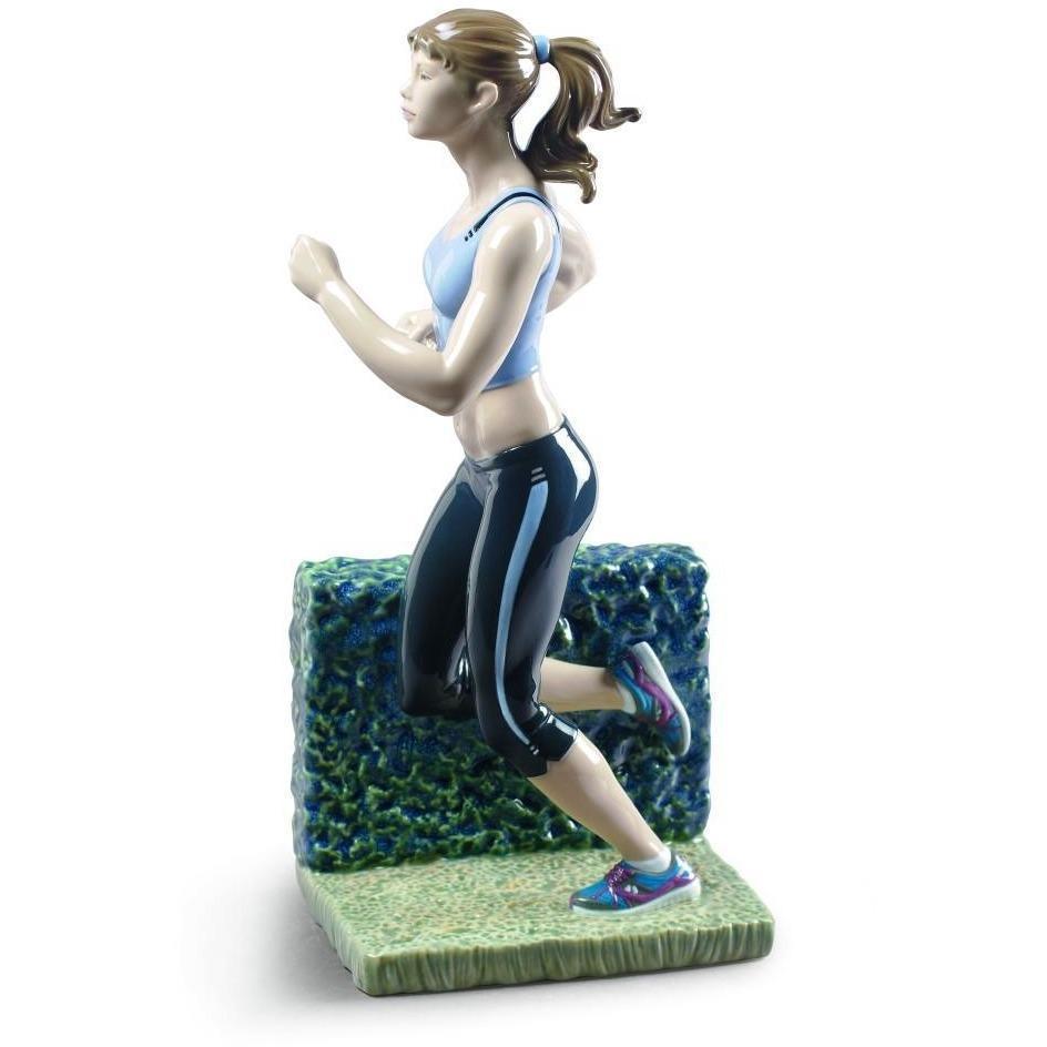 Lladro Running Figurine 01009257
