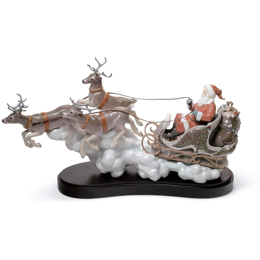Lladro Santa's Midnight Ride Figurine 01001938