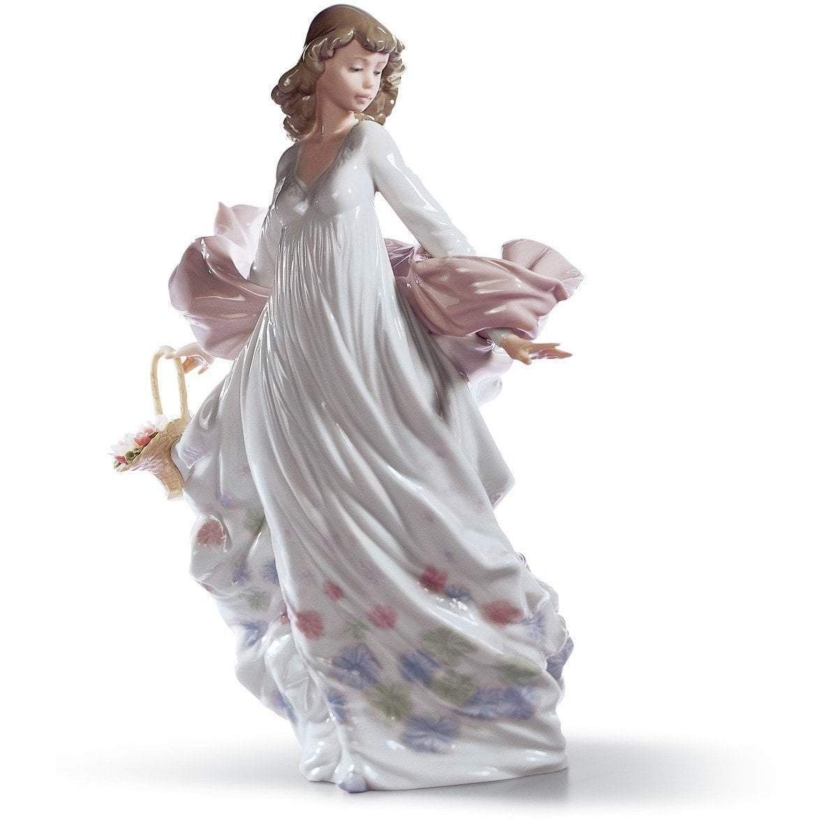 Lladro Beautiful Women Figurines – Biggs Ltd