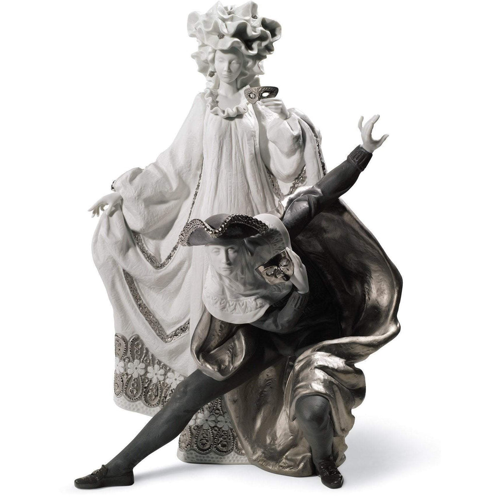 Lladro Venetian Carnival Re Reco Figurine 01007194