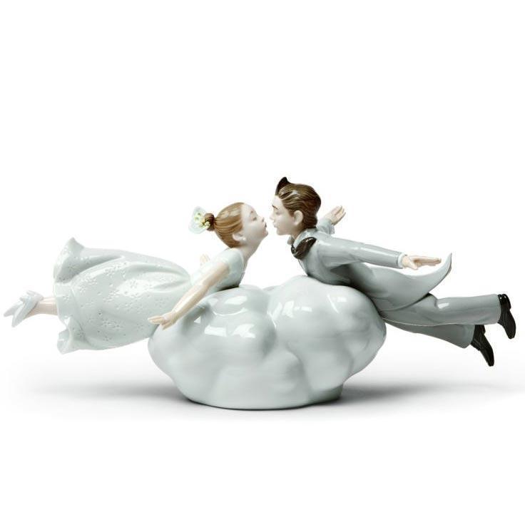 Lladro Wedding In The Air Couple Figurine 01009366