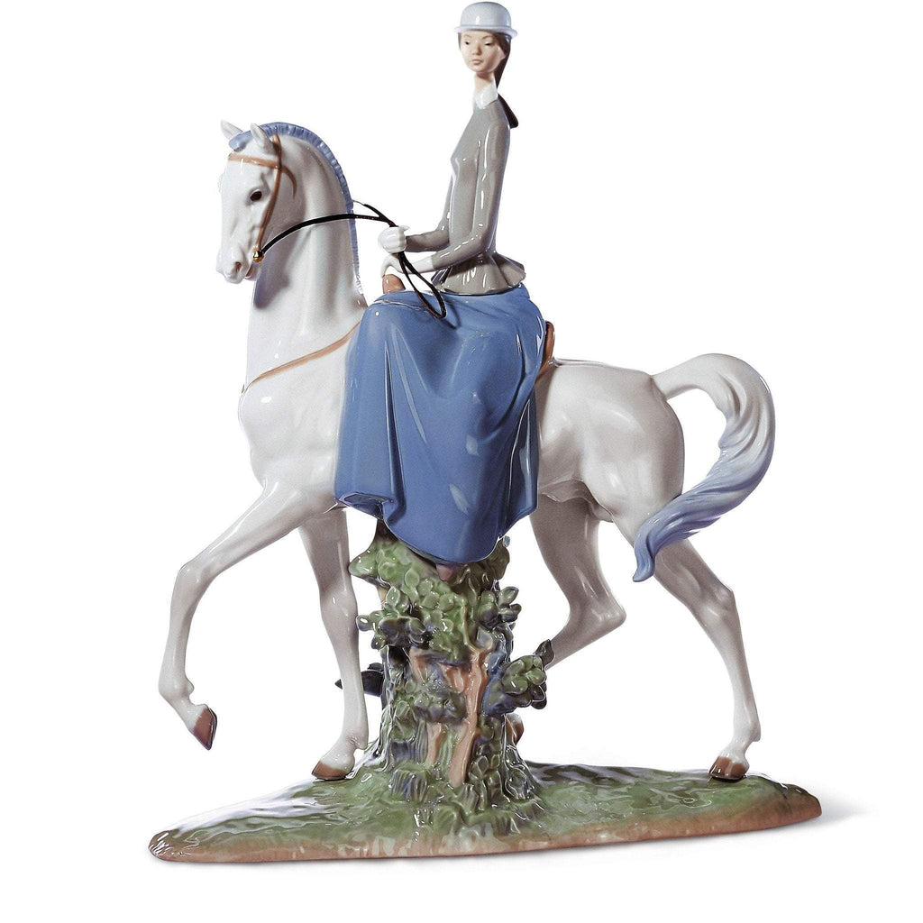 Lladro Woman On Horse Figurine 01004516