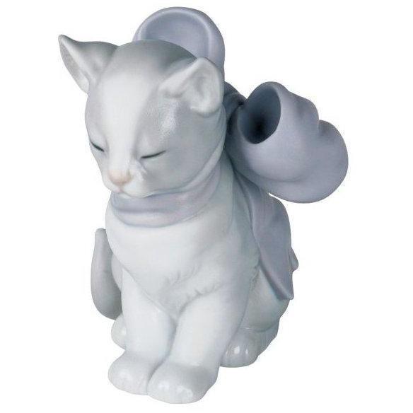 NAO Kitty Present 02001348